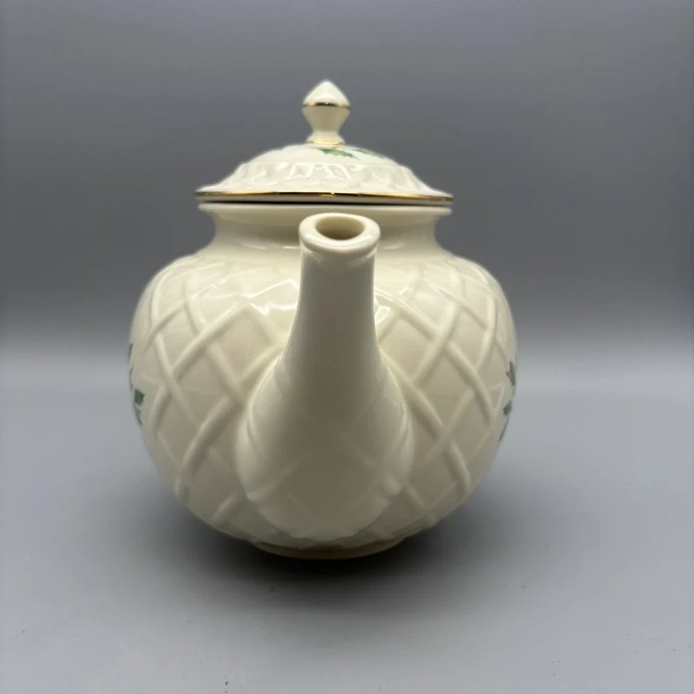 Lenox Holiday Dimensions Collection Holly Porcelain Teapot with Lid, Christmas